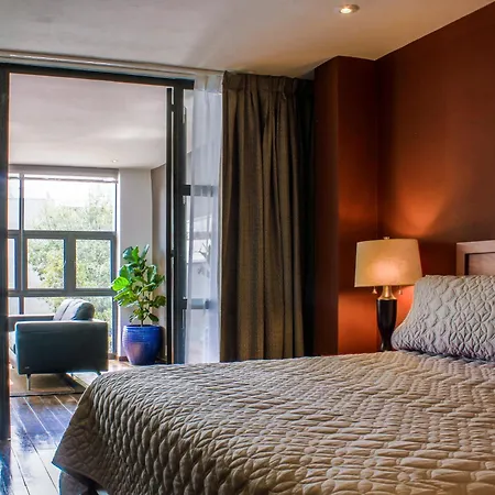 The Red Tree House Bed & Breakfast