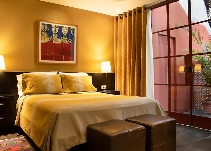 Bed & Breakfast The Red Tree House 3*