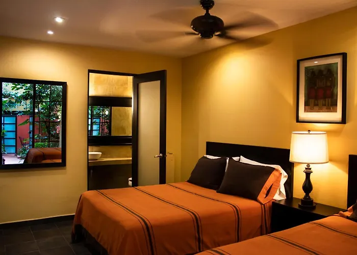 Bed & Breakfast The Red Tree House