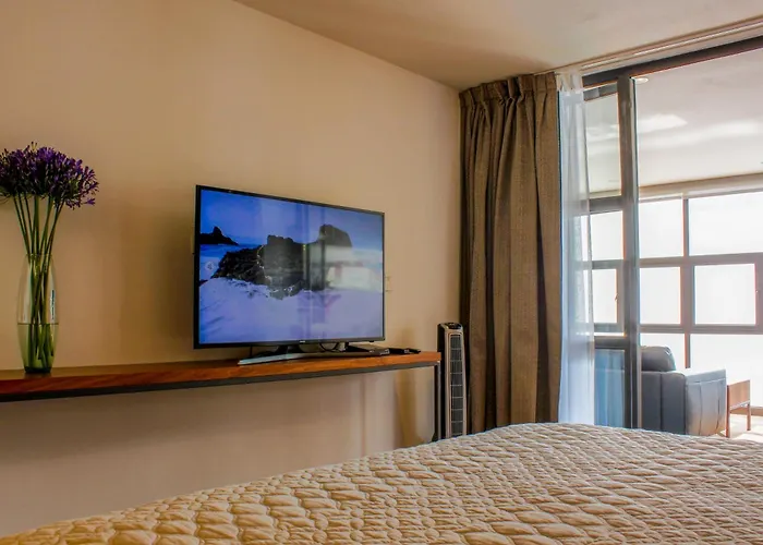 The Red Tree House Bed & Breakfast