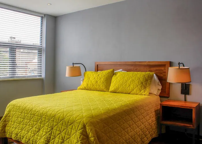 The Red Tree House Bed & Breakfast 3*